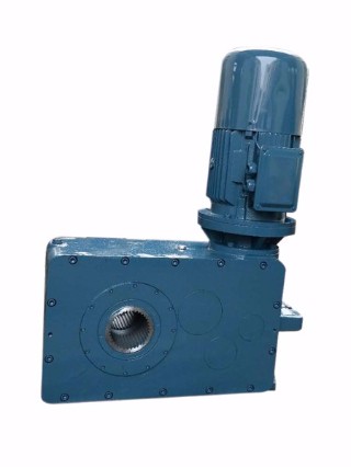 QS-QSC三合一齒輪減速機(jī)技術(shù)參數(shù)